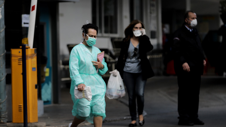 Πάτρα: Κάθε γιατρός απαντά σε τουλάχιστον 100 τηλέφωνα την ημέρα